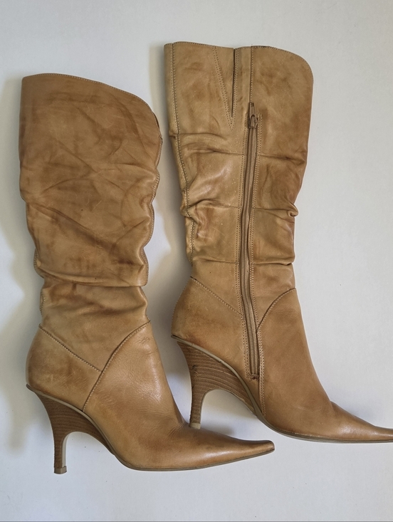 Bakers Shoes - Tan Genuine leather knee high pointed toe boot stiletto heel made in Brazil sz 7